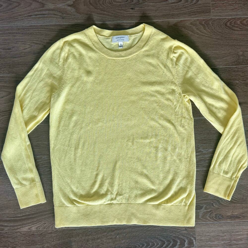 Banana Republic Forever Sweater butter yellow pastel cotton blend Womens Medium